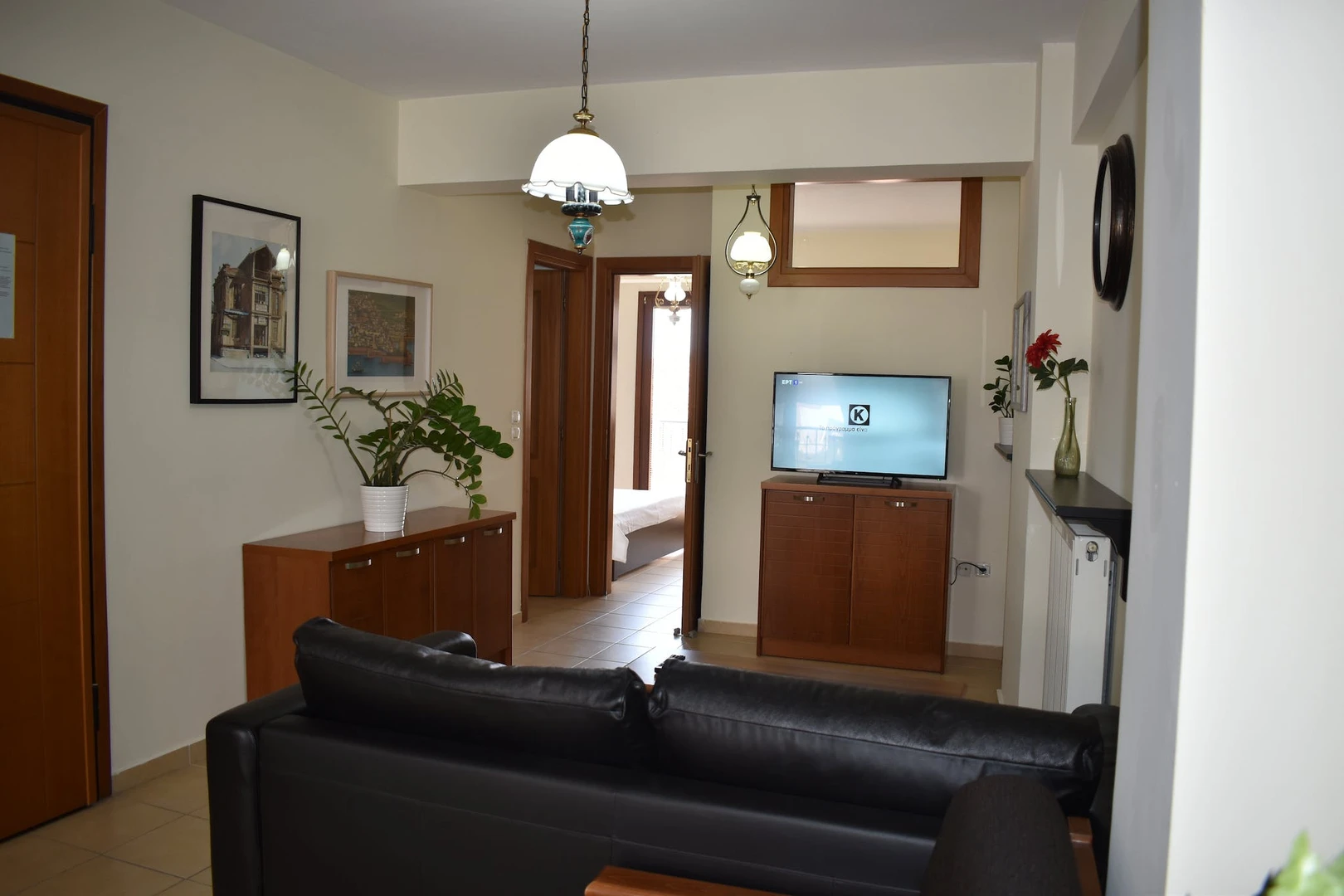 Apartamento totalmente mobilado em Salónica