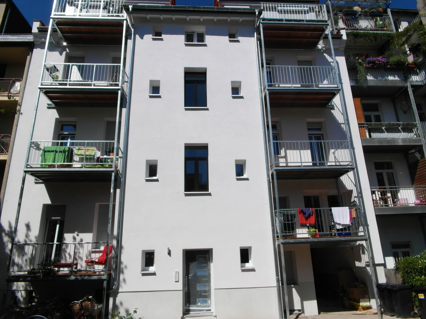 Nowoczesne i jasne mieszkanie w Darmstadt