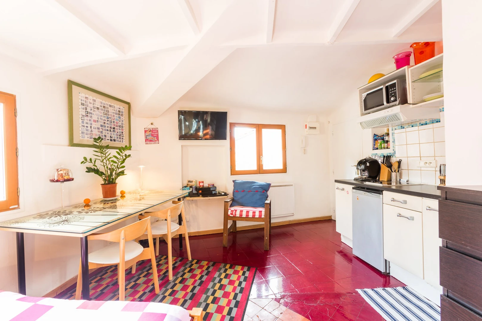 Komplette Wohnung voll möbliert in Aix-en-provence