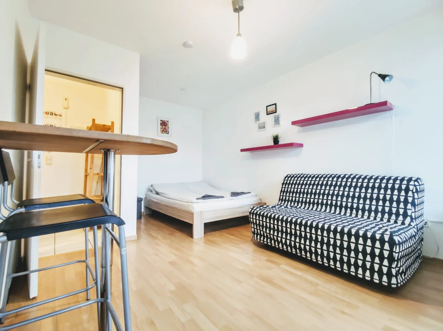 Apartamento totalmente mobilado em Dortmund