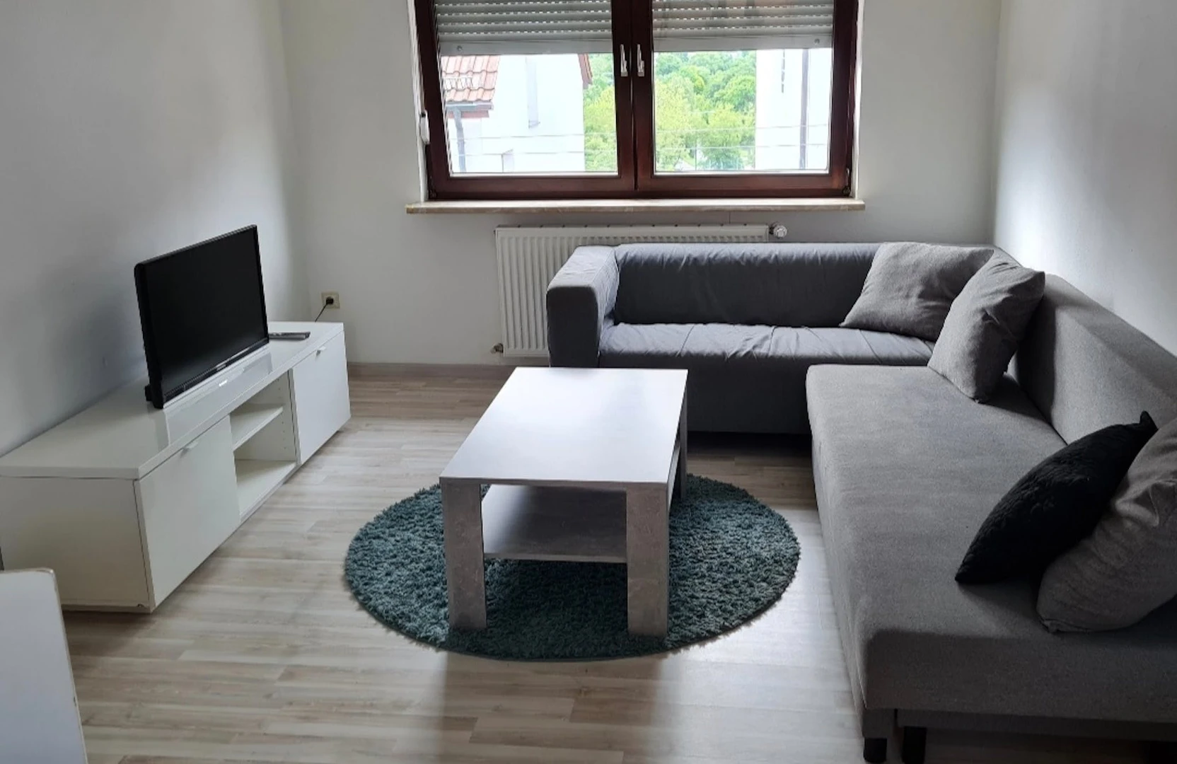 Two bedroom accommodation in Stuttgart