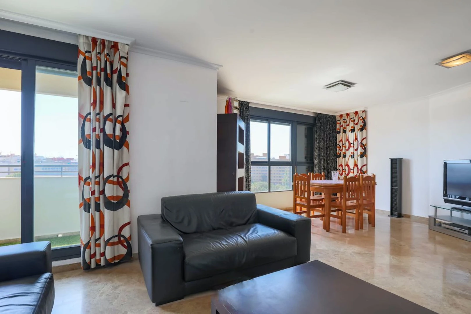 Modern and bright flat in Alcoy/alcoi