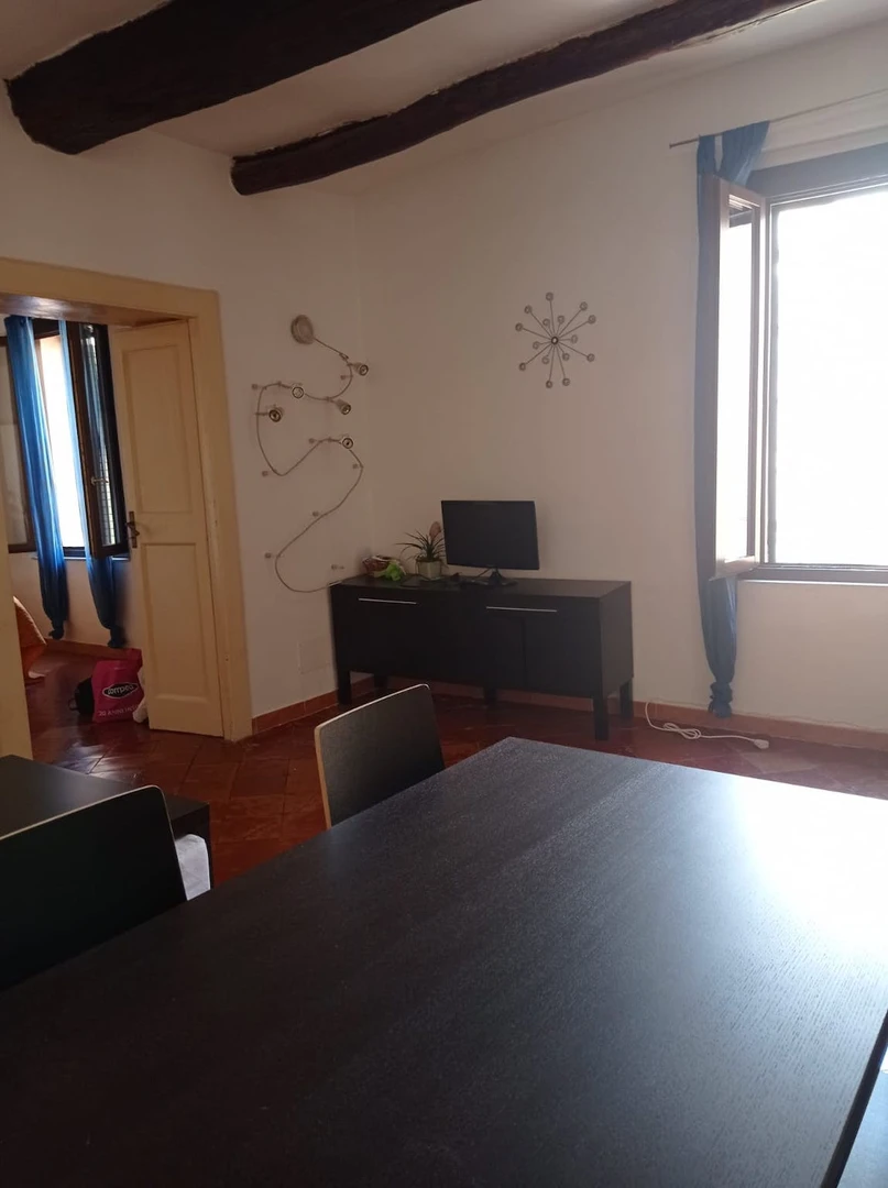 Accommodation with 3 bedrooms in Salerno