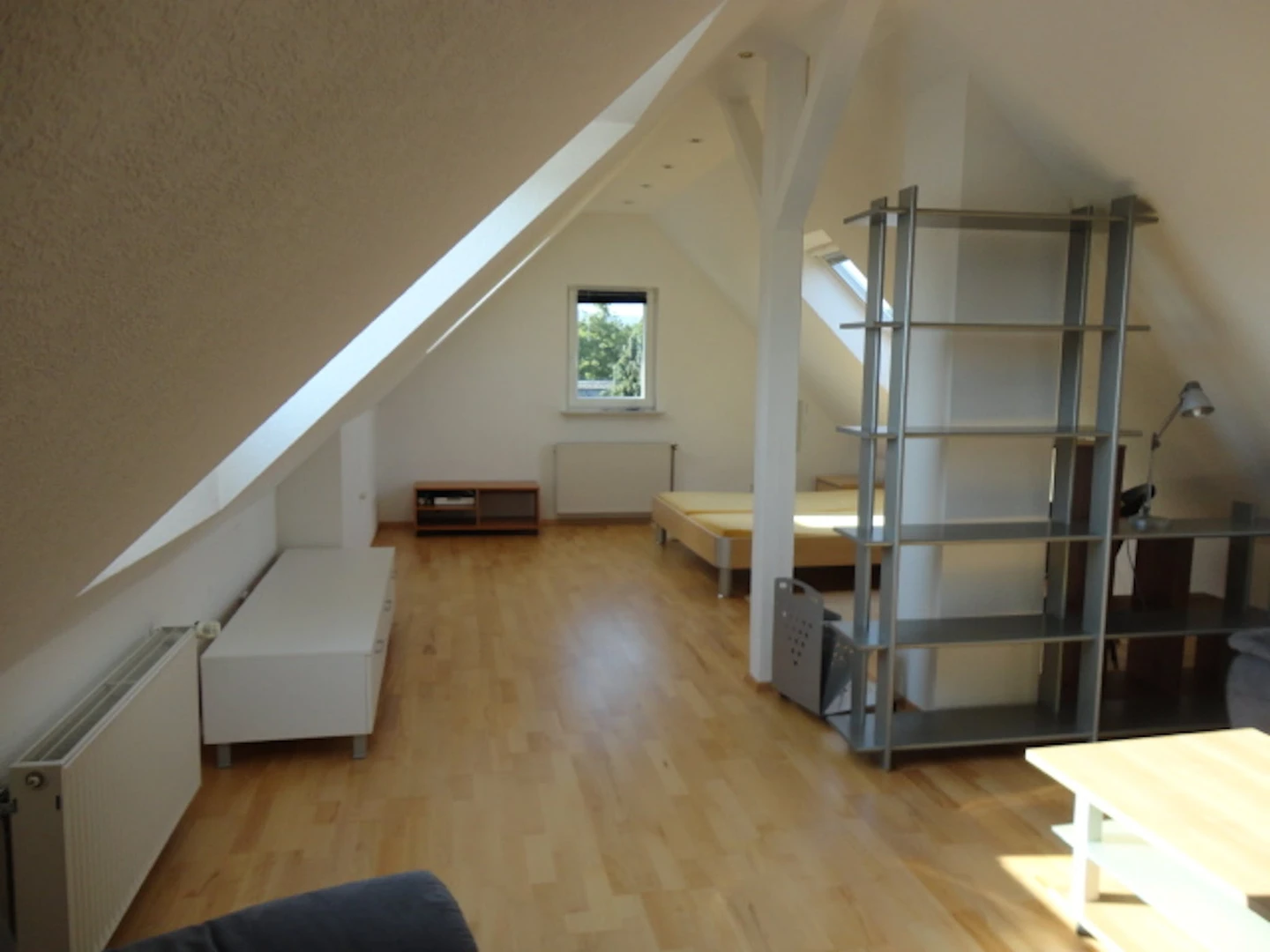 Alojamiento con 3 habitaciones en Eschborn