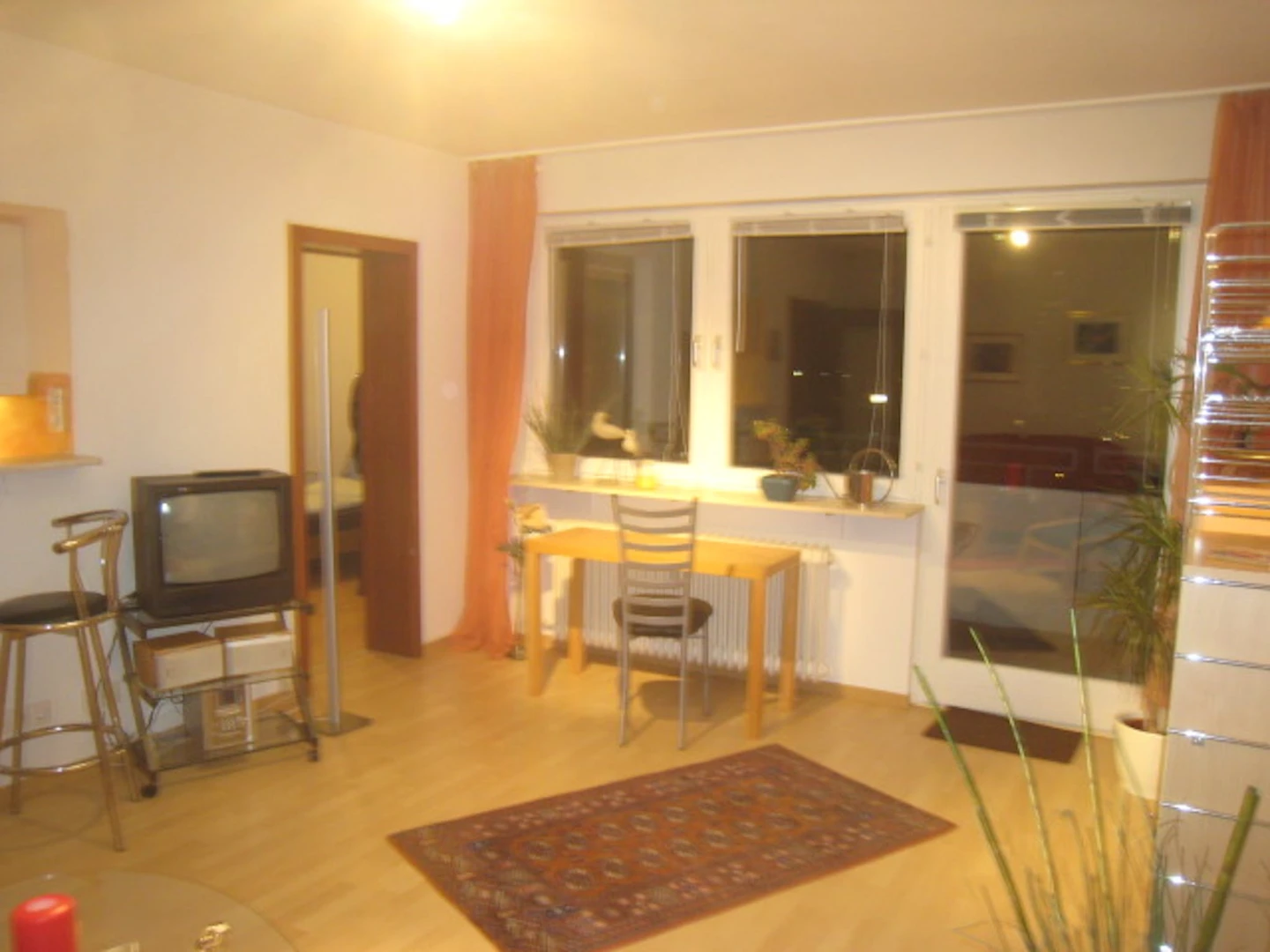Entire fully furnished flat in Eschborn