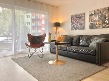 Apartamento moderno e brilhante em Saarbrucken