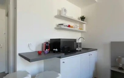 Entire apartment at Via del Santo, image 5 of 10