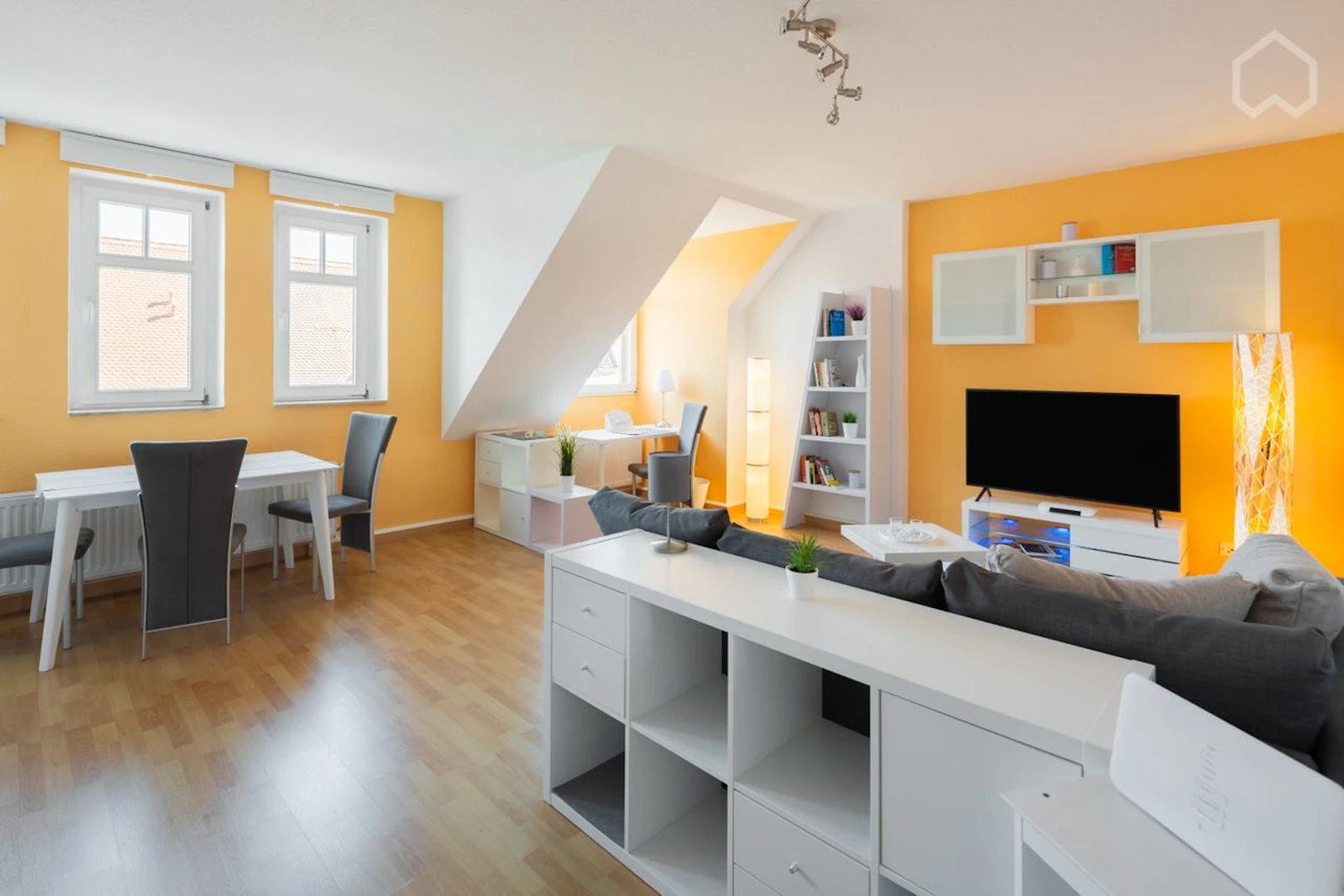 Modern and bright flat in Leipzig