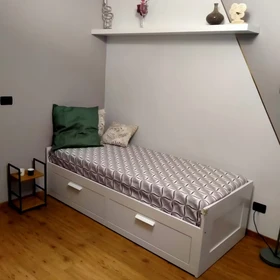 Mieszkanie z 2 sypialniami w Turyn