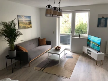 Apartamento totalmente mobilado em Kassel