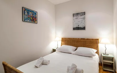 Entire apartment at 25 Av. Georges Clemenceau, 06000 Nice, France, image 4 of 11