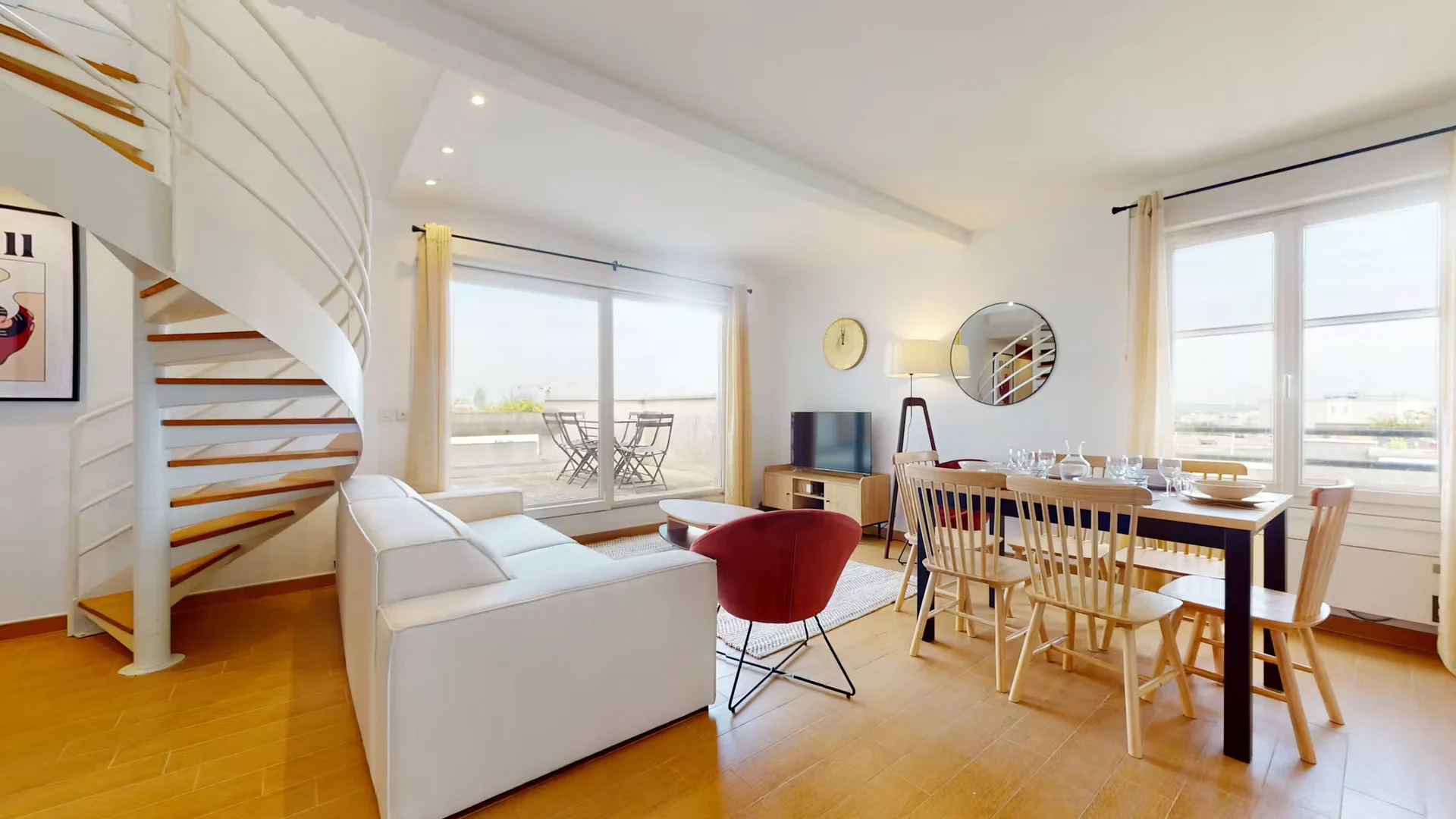 Quarto de estudante económico com localização conveniente em 