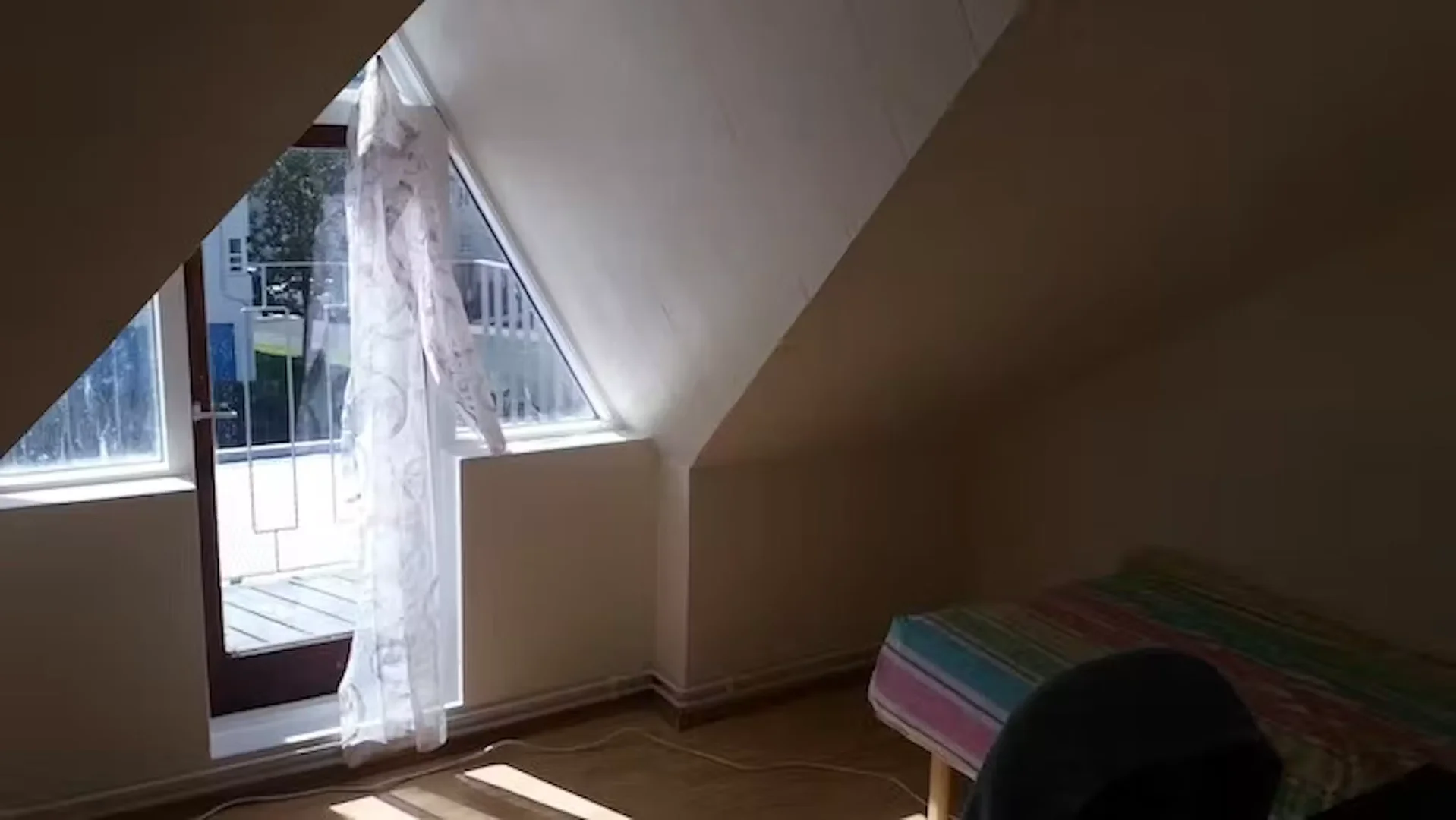 Quarto amigo do estudante em  com comodidades modernas