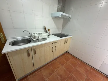 Stanza privata in Calle Fuenlabrada, , immagine 8 di 10