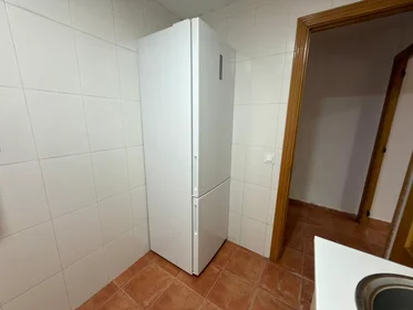 Stanza privata in Calle Fuenlabrada, , immagine 9 di 10