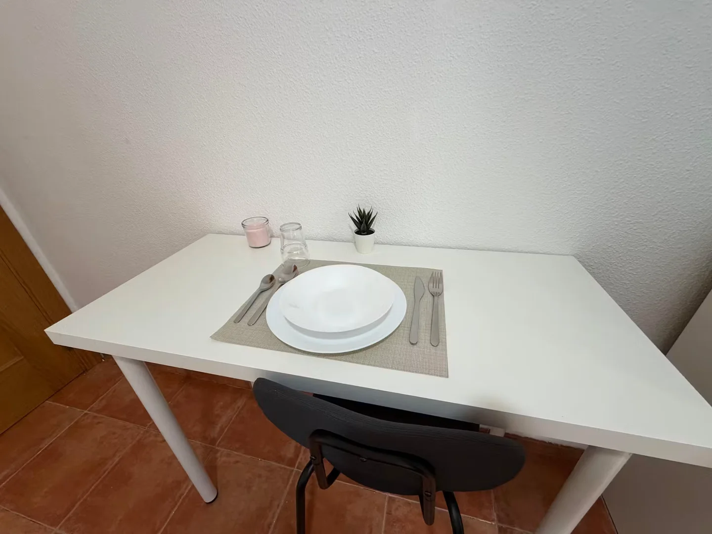 Camera per studenti economica con posizione comoda a 