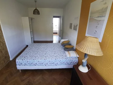 Özel oda konumu Saint-Étienne, 42100, 1 10 görüntüsü