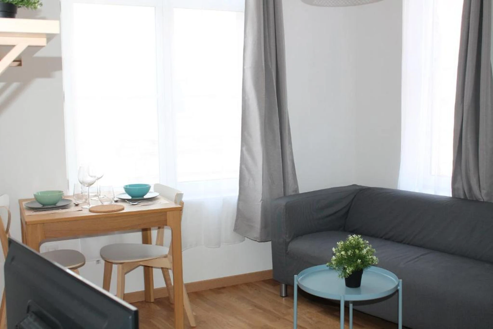 Entire fully furnished flat in Valenciennes