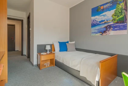 Quarto para alugar num apartamento partilhado em Trento