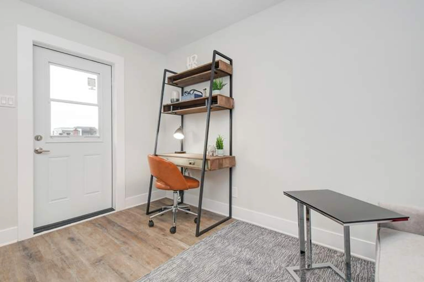 Renting rooms by the month in Ottawa