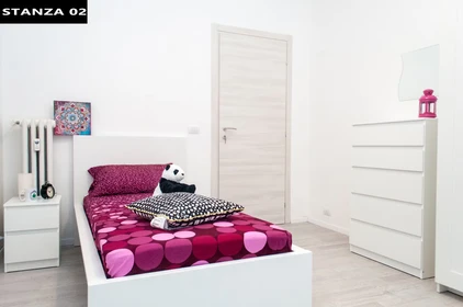 Quarto para alugar ao mês em Torino