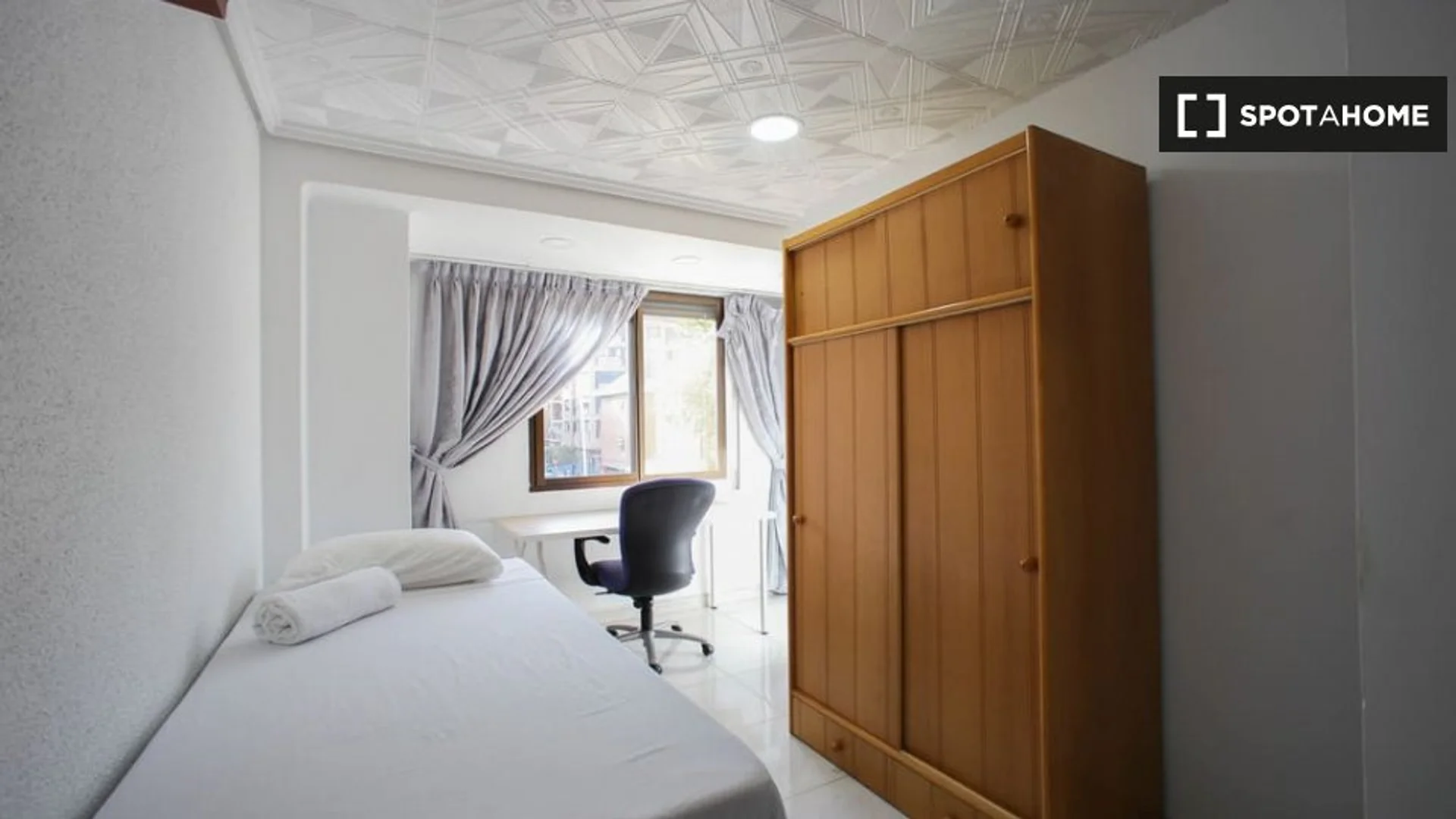 Habitación para estudiantes en con modernas comodidades