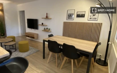 Habitación privada en Rue des Droits de l'Homme, imagen 11 de 19