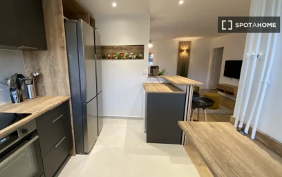 Habitación privada en Rue des Droits de l'Homme, imagen 7 de 19