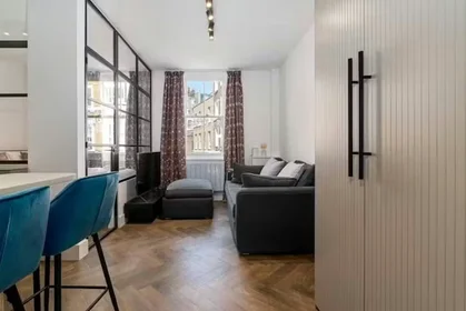 Entire apartment at Marylebone Lane, Marylebone, image 1 of 10