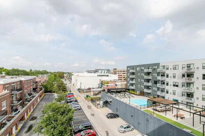 Logement entier à North Addison Avenue, , image 6 de 10