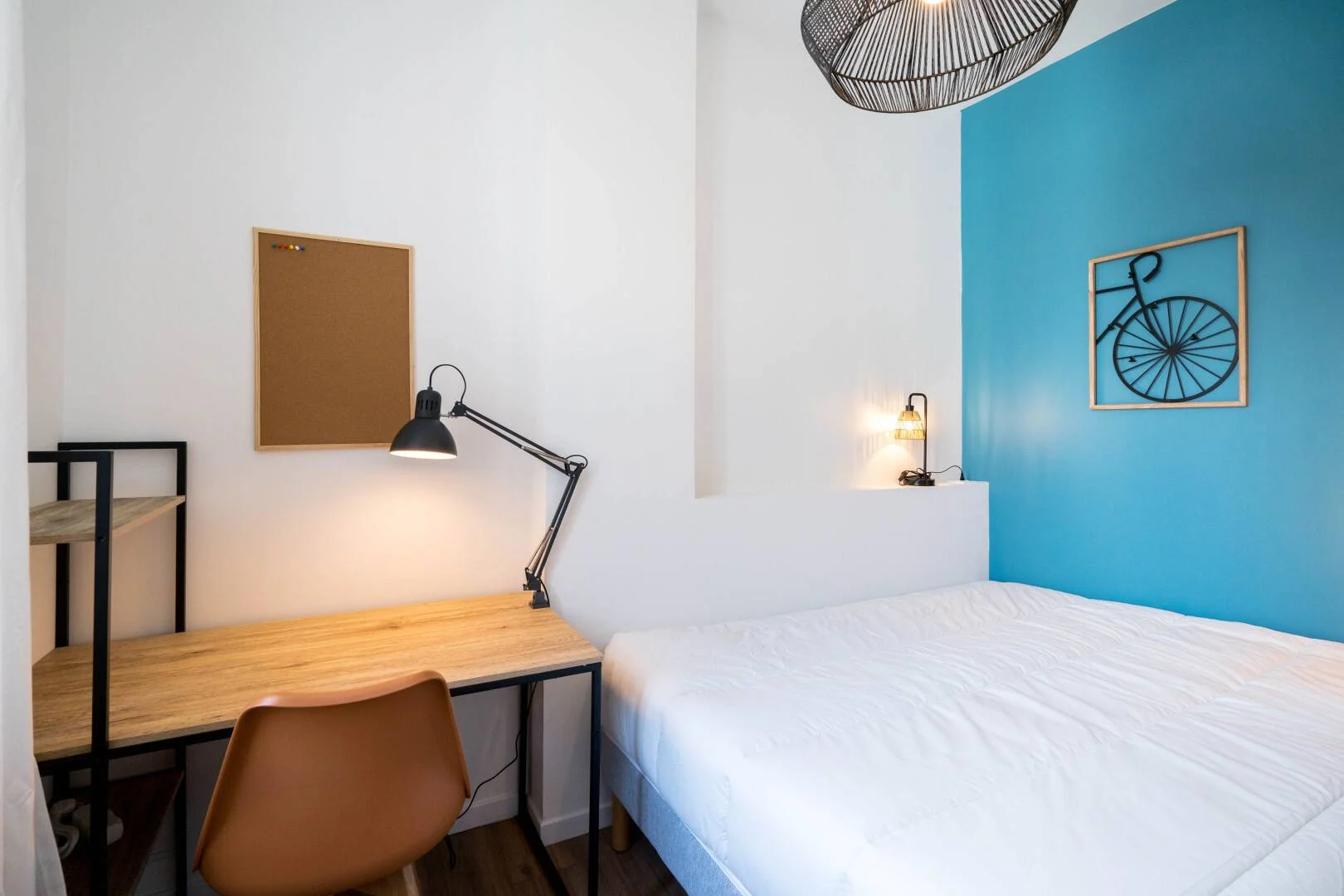 Studentenfreundliches Zimmer in  mit modernen Annehmlichkeiten