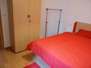 Quarto barato em Getafe