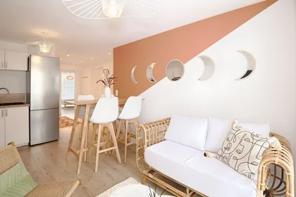 Quarto privado em 23 RUE AURELIENNE, apt 163, Etage 2 BAT C, imagem 1 de 10