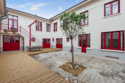 Privatzimmer in der Rue Michelet, , bild 7 von 10