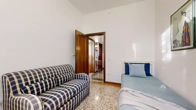 Privatzimmer in der Via Angelo Toffoli, Marghera, bild 2 von 10