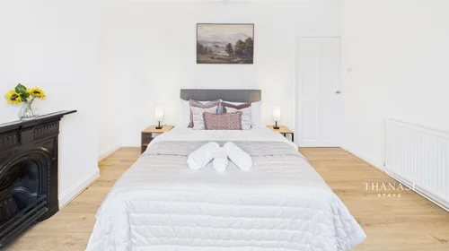 Logement entier à Sandhurst Street, Oadby, image 8 de 10