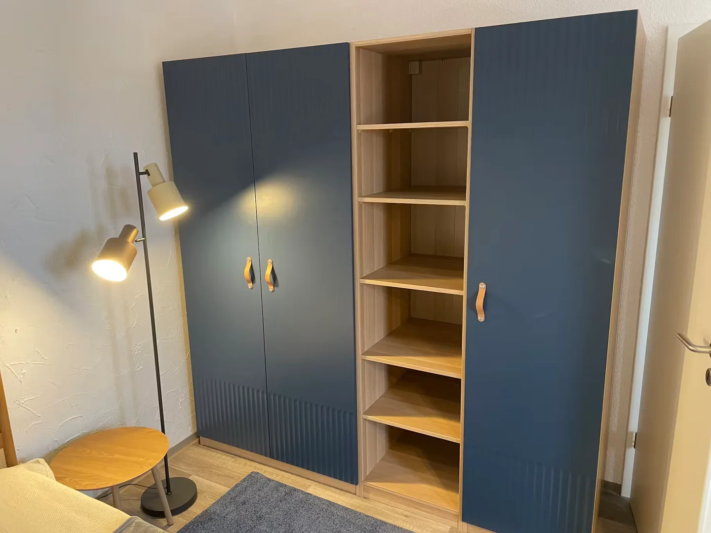 Habitación para estudiantes en  con área de estudio y facilidades compartidas