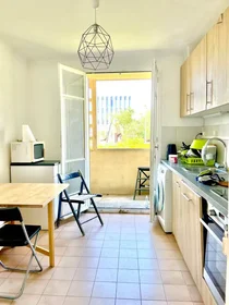 Habitación privada en Chemin du Moulin de Testas, Sud, imagen 1 de 9