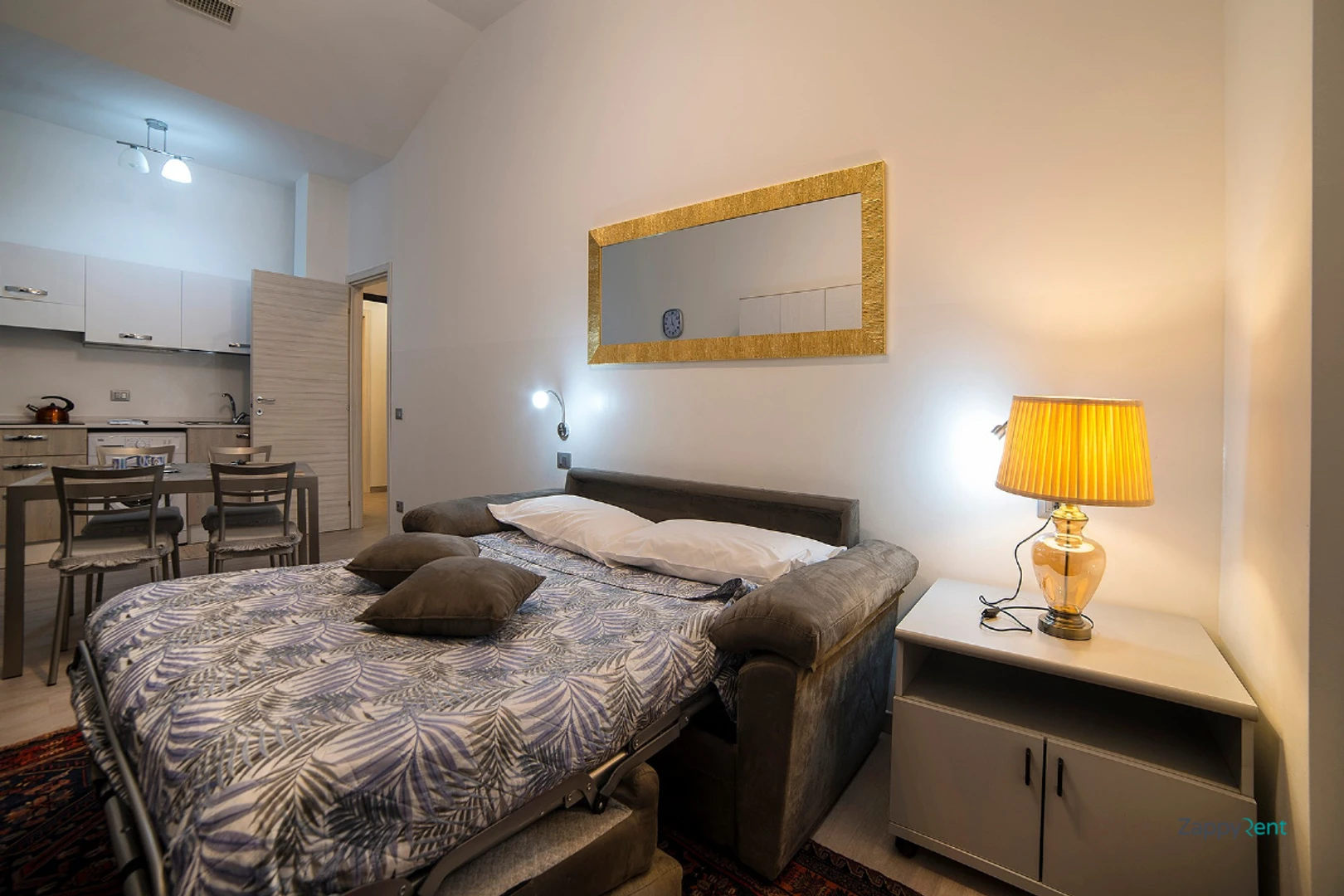 Appartamento con 2 camere da letto a Verona