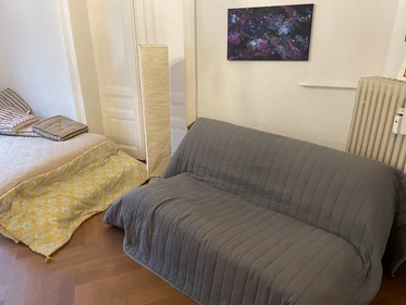 Cheap private room in Frankfurt