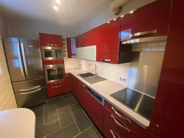 Habitación privada en Noisy-le-grand, 93160, imagen 10 de 19