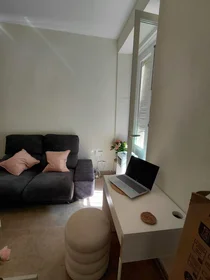Logement entier à Calle de Santa Isabel, Centro, image 2 de 10