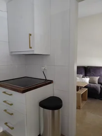 Logement entier à Calle de Santa Isabel, Centro, image 7 de 10