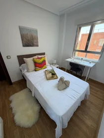 Private room at Calle de la Rioja, , image 1 of 10