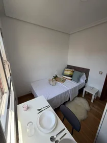 Stanza privata in Calle de la Rioja, , immagine 4 di 10