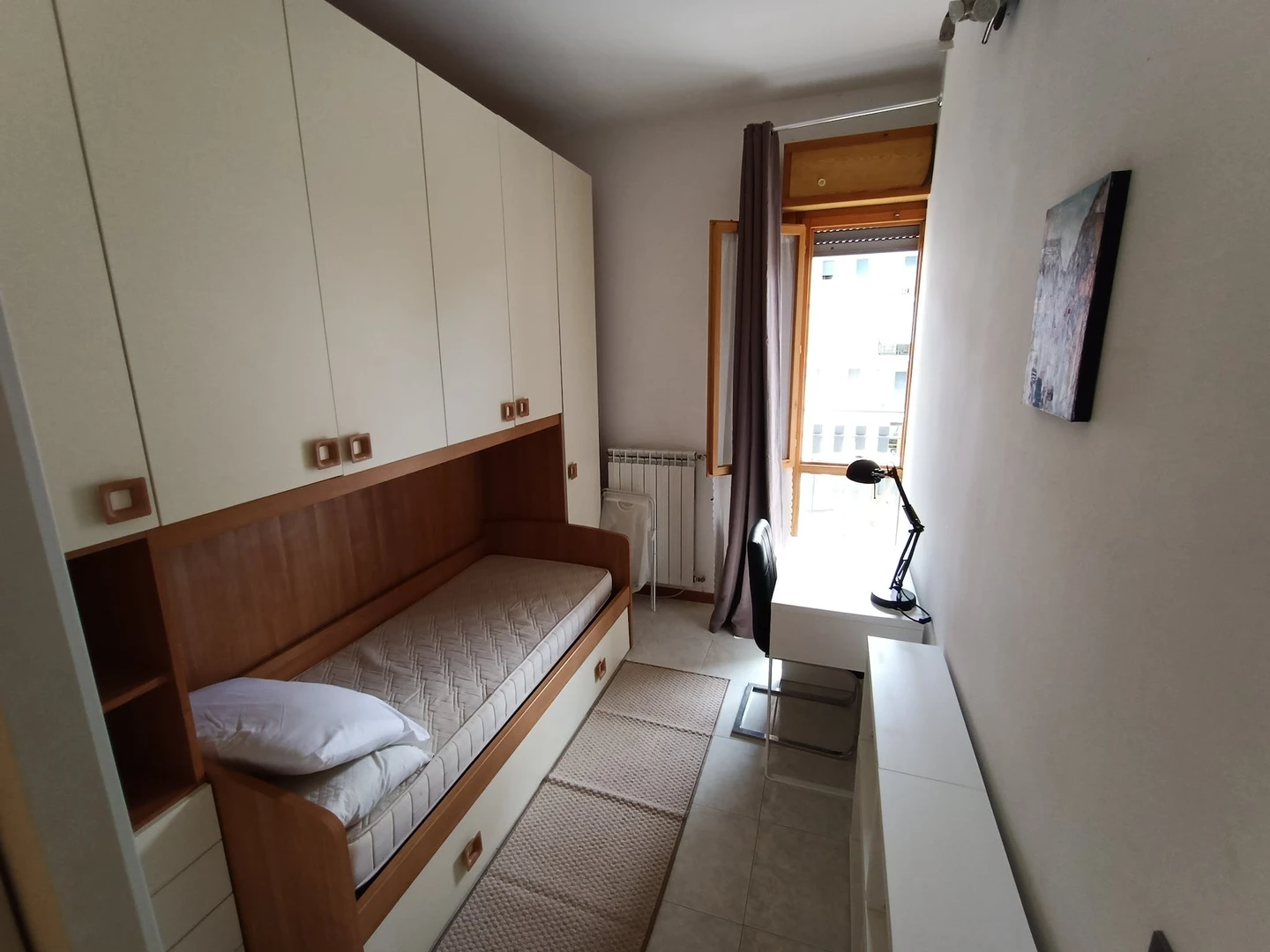 Renting rooms by the month in Viterbo