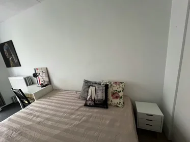 Chambre privée à Willem Nakkenstraat, Slotervaart, image 5 de 10