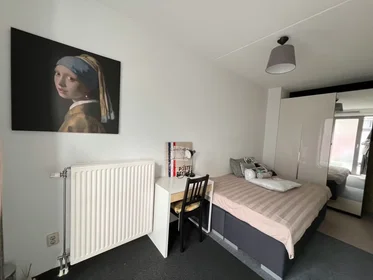 Chambre privée à Willem Nakkenstraat, Slotervaart, image 10 de 10