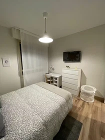 Quarto para alugar num apartamento partilhado em Bilbao