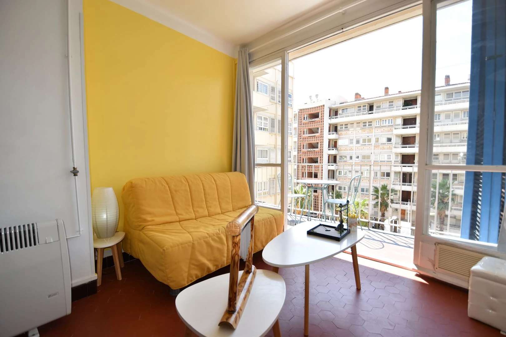 Apartamento totalmente mobilado em Toulon